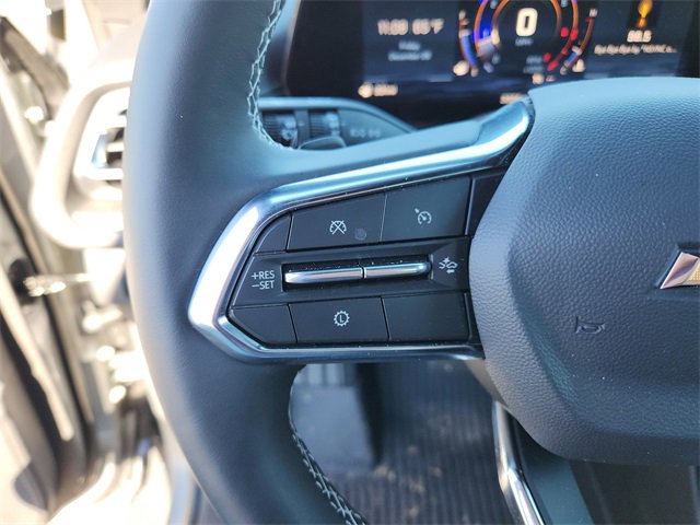 Used 2026 Chevrolet Traverse LT w/ Driver Confidence Package image 32