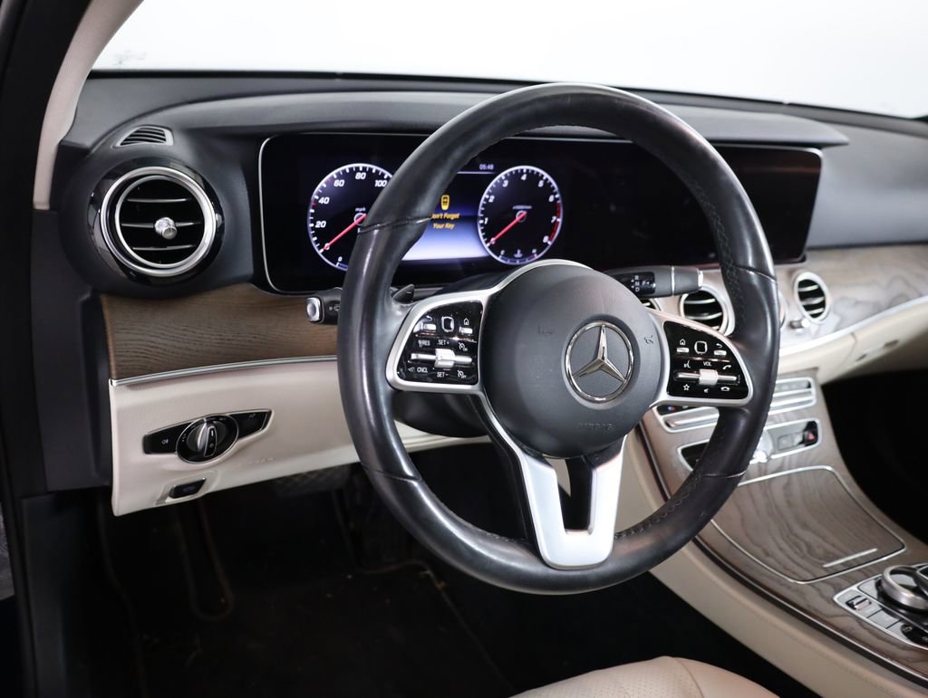 Used 2020 Mercedes-Benz E 350 4MATIC Sedan image 20
