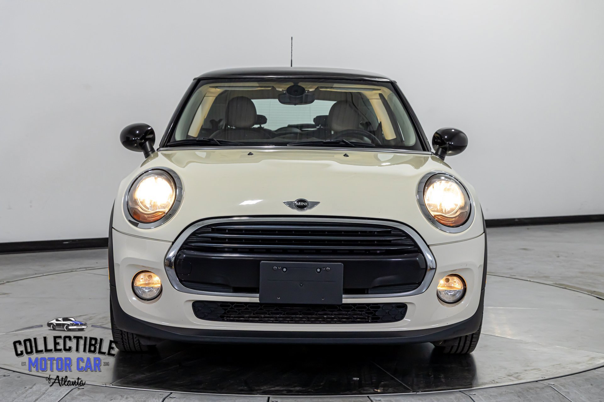 Used 2018 MINI Cooper 2-Door Hardtop image 26