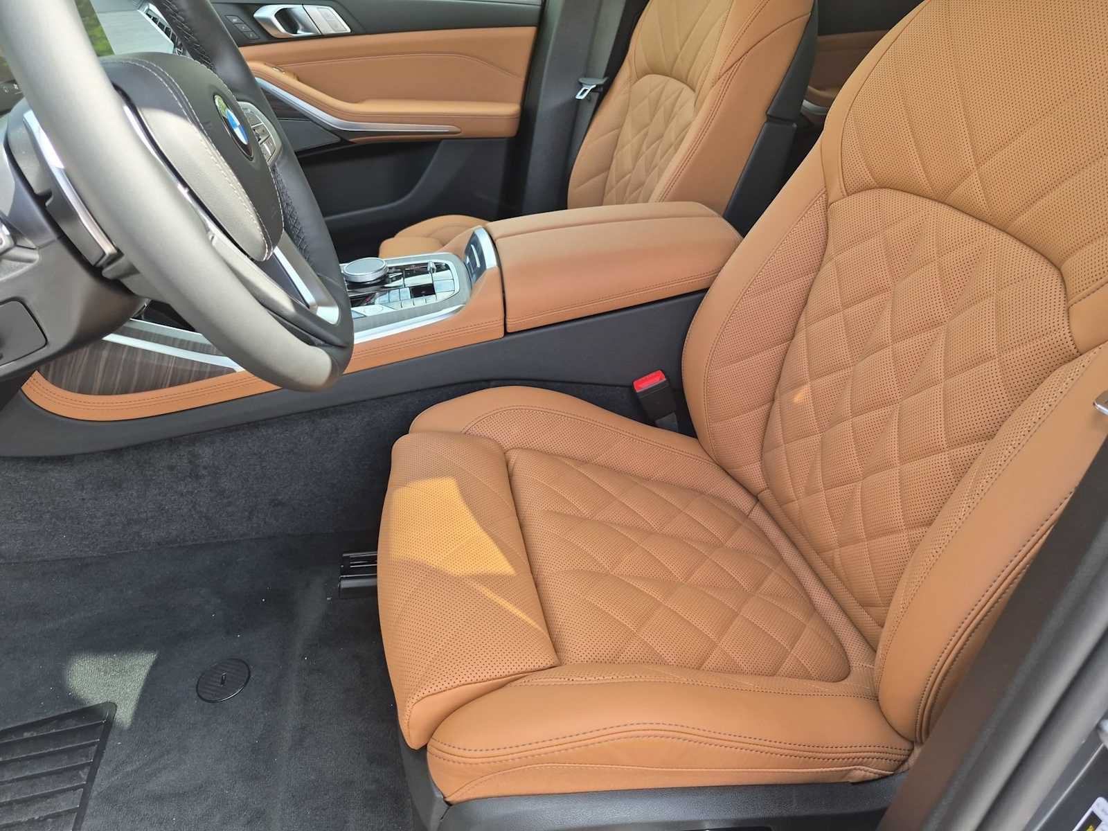New 2027 BMW X7 xDrive40i AWD/4WD image 16