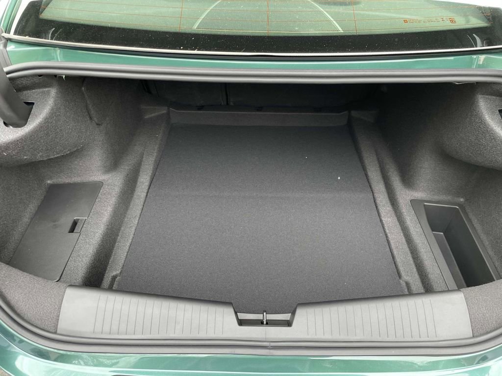 New 2025 Cadillac CT4 Premium Luxury image 10