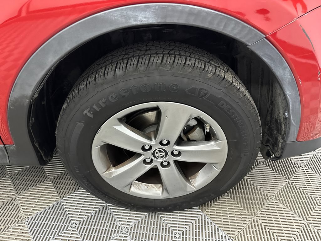 Used 2015 Toyota RAV4 XLE FWD image 12