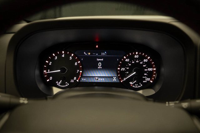 Used 2025 Nissan Frontier PRO-4X w/ Pro Convenience Package image 33