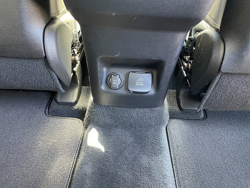 Used 2022 Kia Telluride SX w/ SX Prestige Package image 35