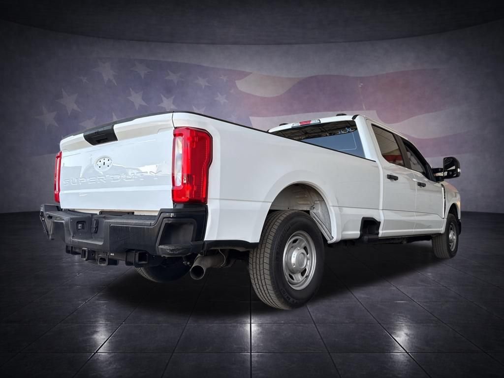 Used 2024 Ford F250 XL RWD image 4