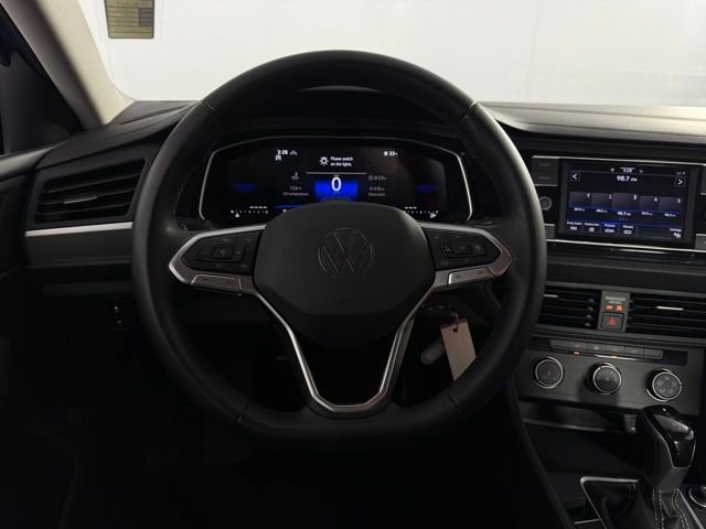 Used 2024 Volkswagen Jetta S image 19