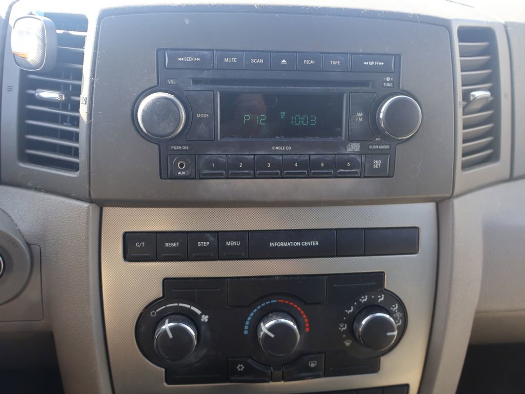 Used 2007 Jeep Grand Cherokee Laredo image 10