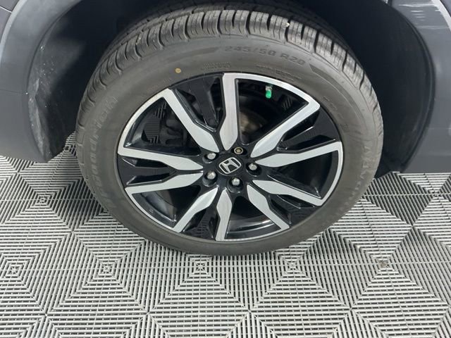 Used 2019 Honda Pilot Touring image 19