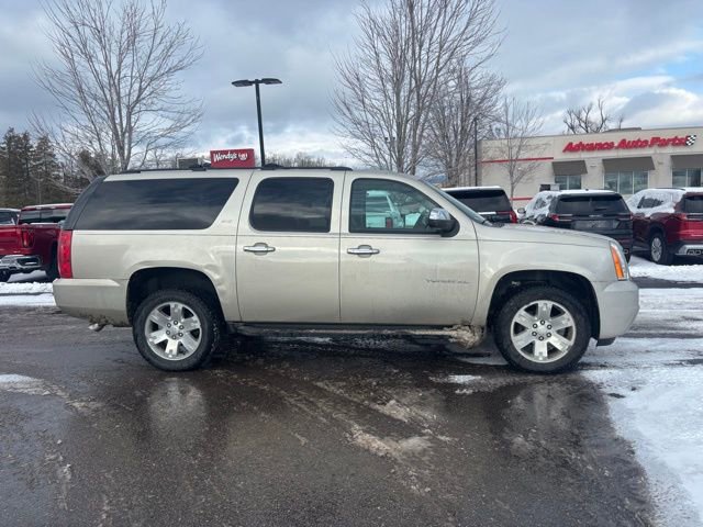 Used 2013 GMC Yukon XL SLT w/ Regional Value Package image 4