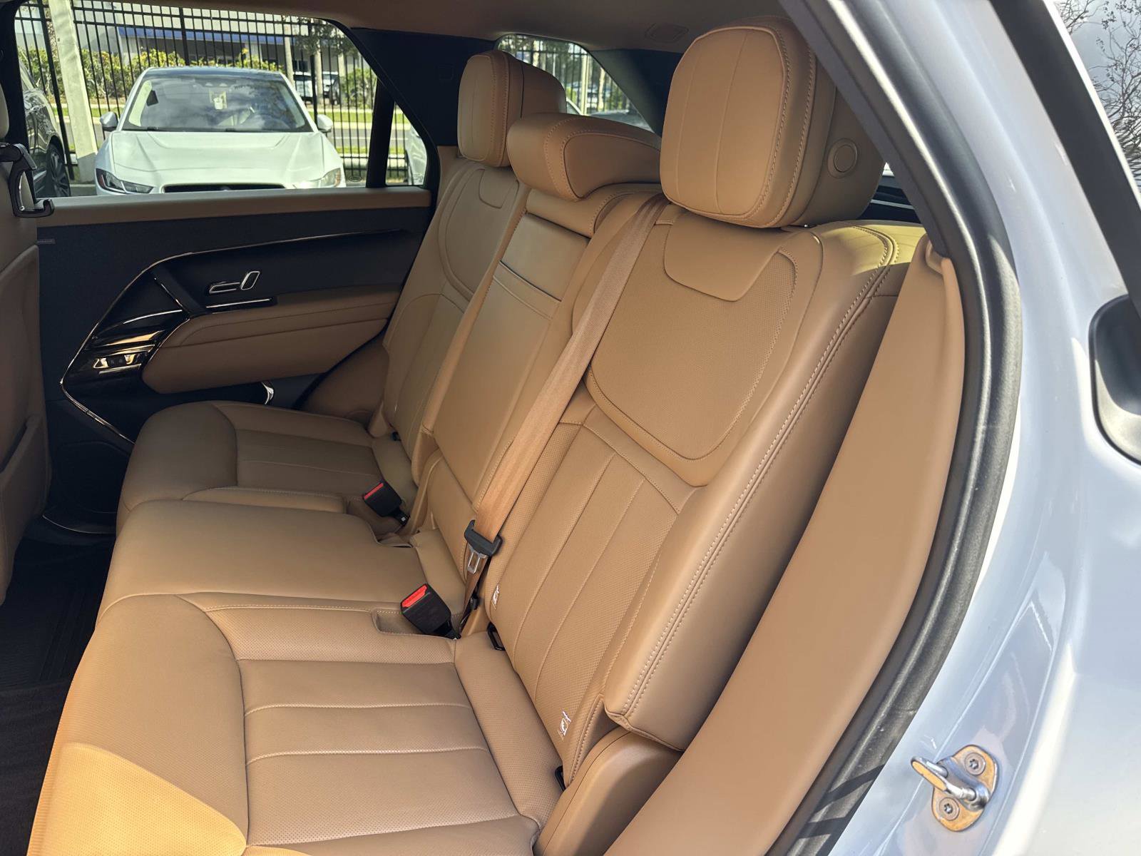 Certified 2024 Land Rover Range Rover Sport SE image 14