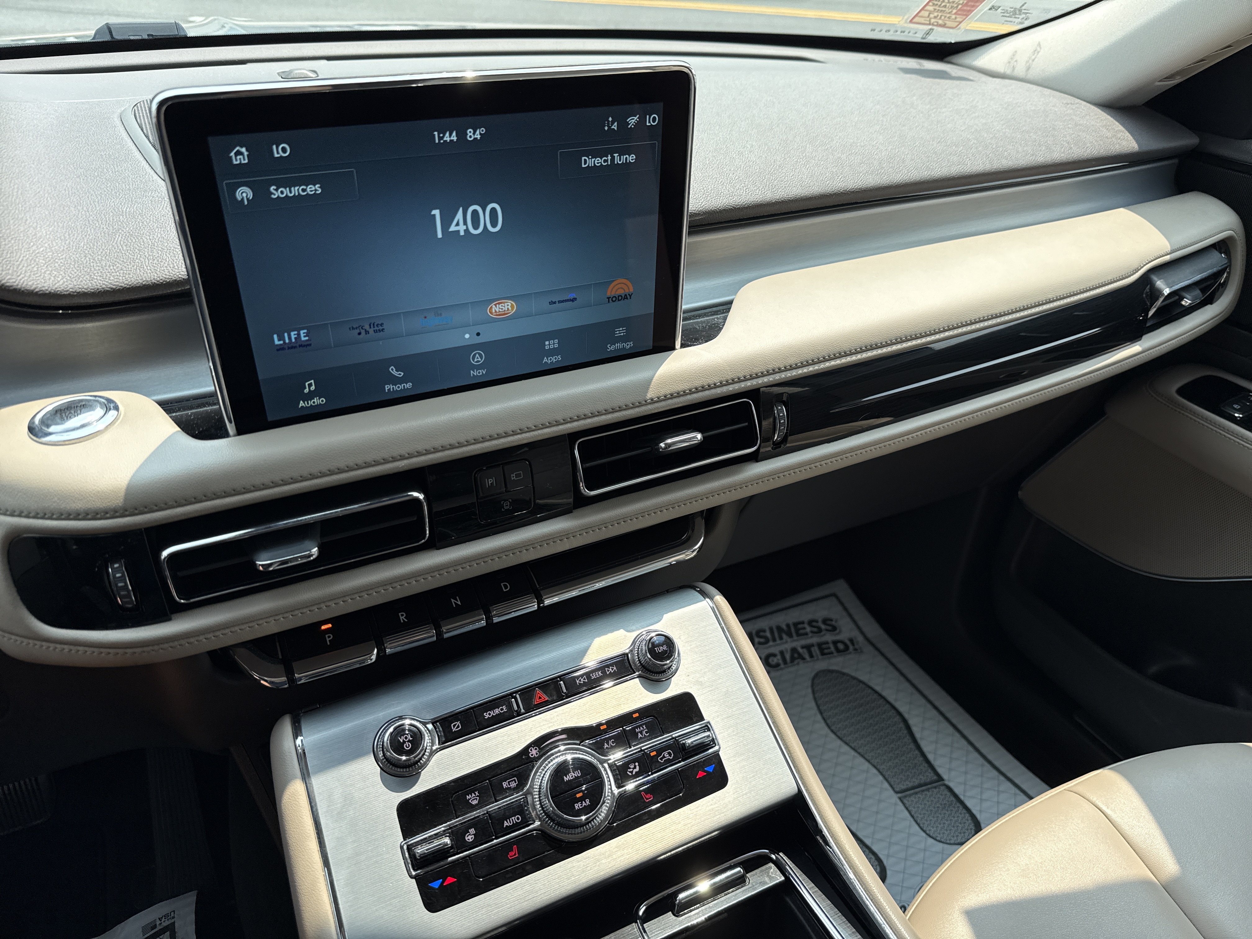 Used 2022 Lincoln Aviator AWD w/ Premium Package image 23