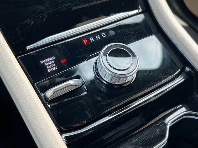 Used 2023 Jeep Grand Cherokee Limited AWD/4WD image 31