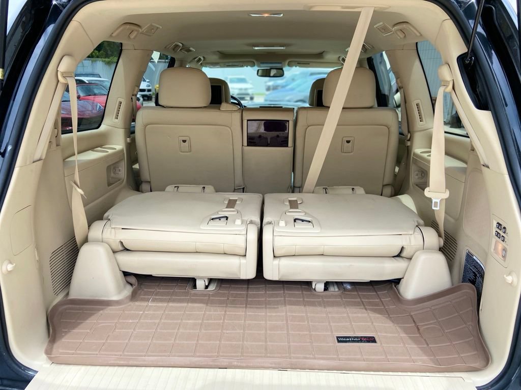 Used 2013 Lexus LX 570 4WD w/ Luxury Pkg image 27