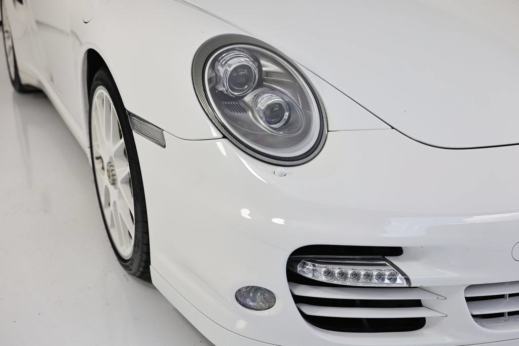 Used 2012 Porsche 911 Turbo S AWD/4WD image 20