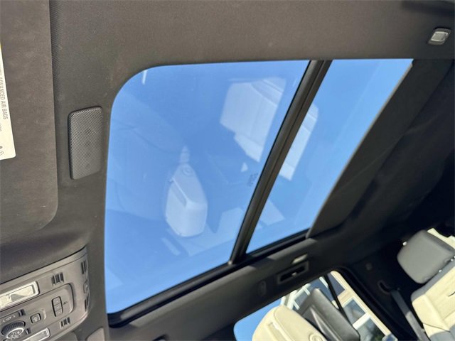 Used 2024 Cadillac Escalade Sport w/ LPO, ONYX Package image 23