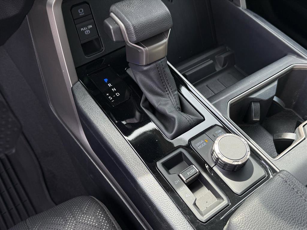 Used 2024 Toyota Tundra SR5 w/ SR5 Premium Package image 32