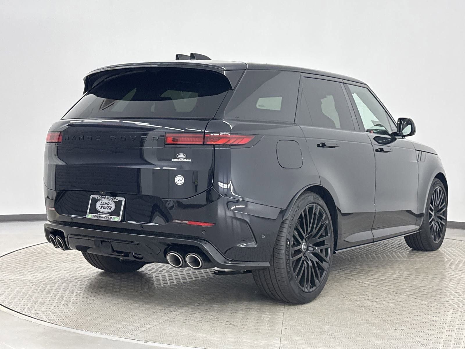 New 2025 Land Rover Range Rover Sport SV Edition Two image 9