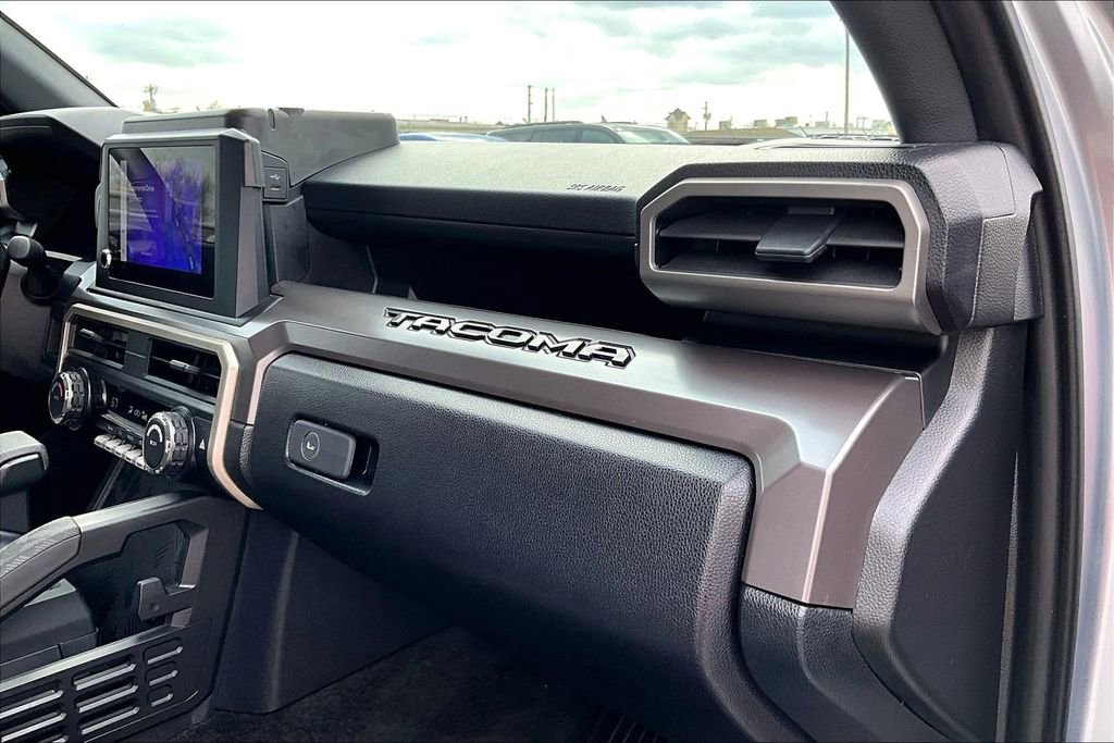 Used 2024 Toyota Tacoma TRD Sport image 21