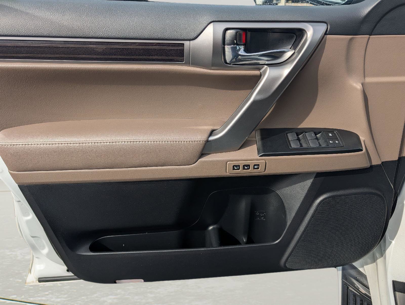 Certified 2023 Lexus GX 460 Premium w/ Premium Package image 7