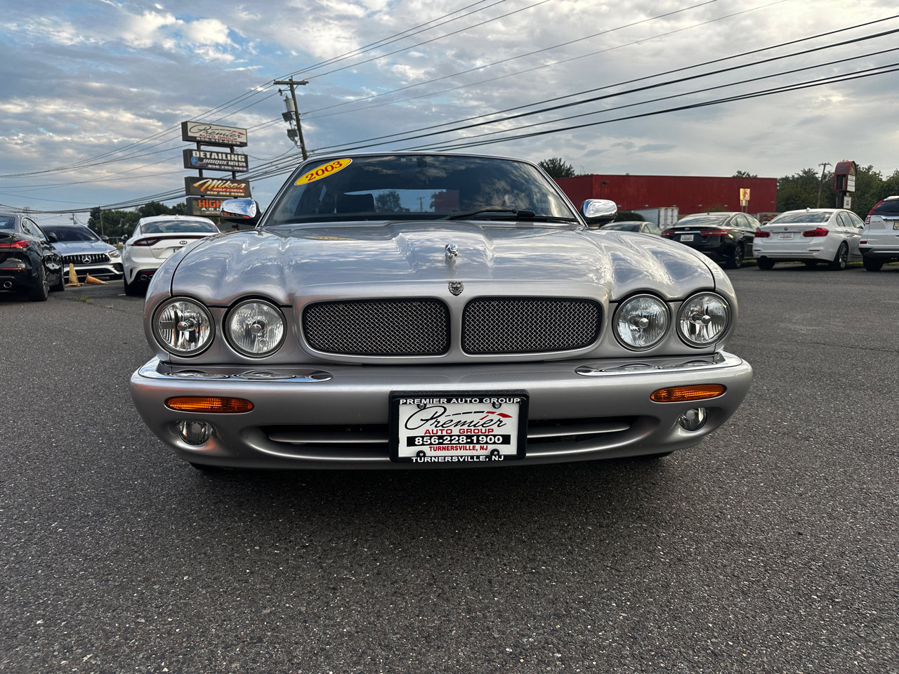 Used 2003 Jaguar XJ Sport image 2