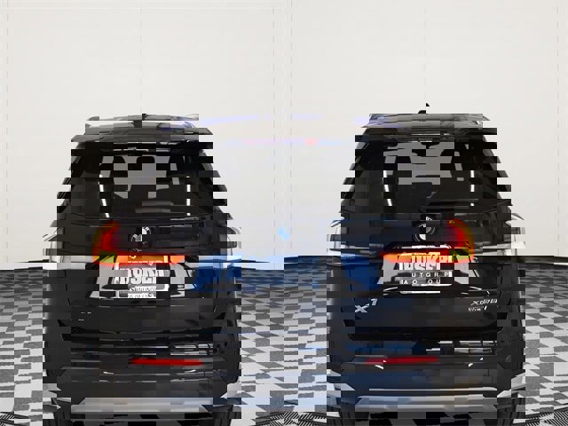 Used 2026 BMW X1 xDrive28i w/ Convenience Package image 11