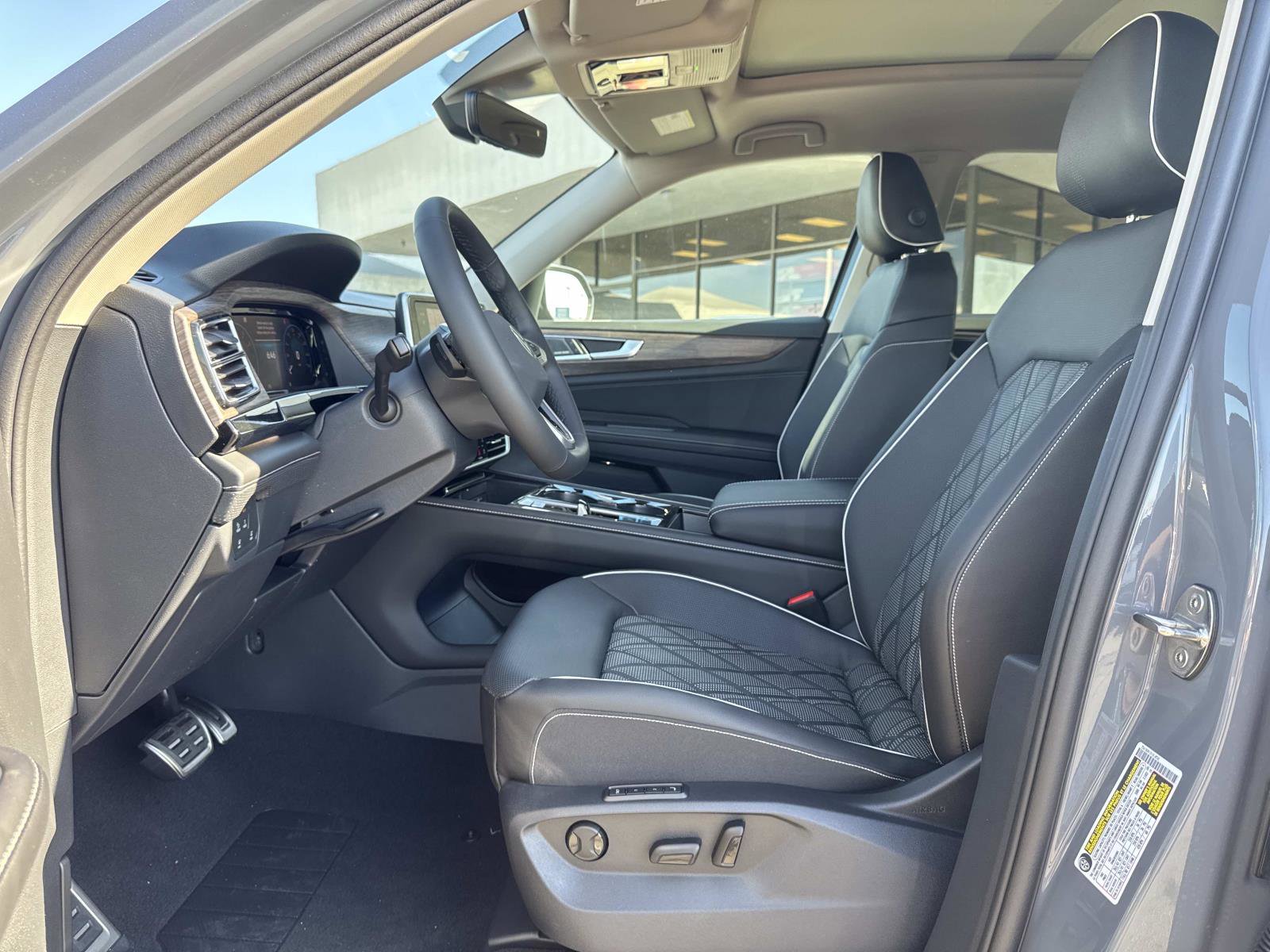 New 2026 Volkswagen Atlas SEL Premium R-Line image 22