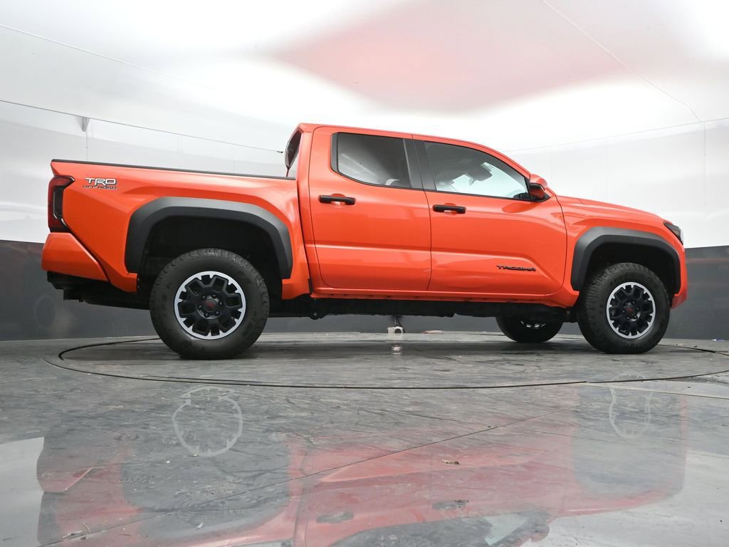 Used 2024 Toyota Tacoma TRD Off-Road AWD/4WD image 41
