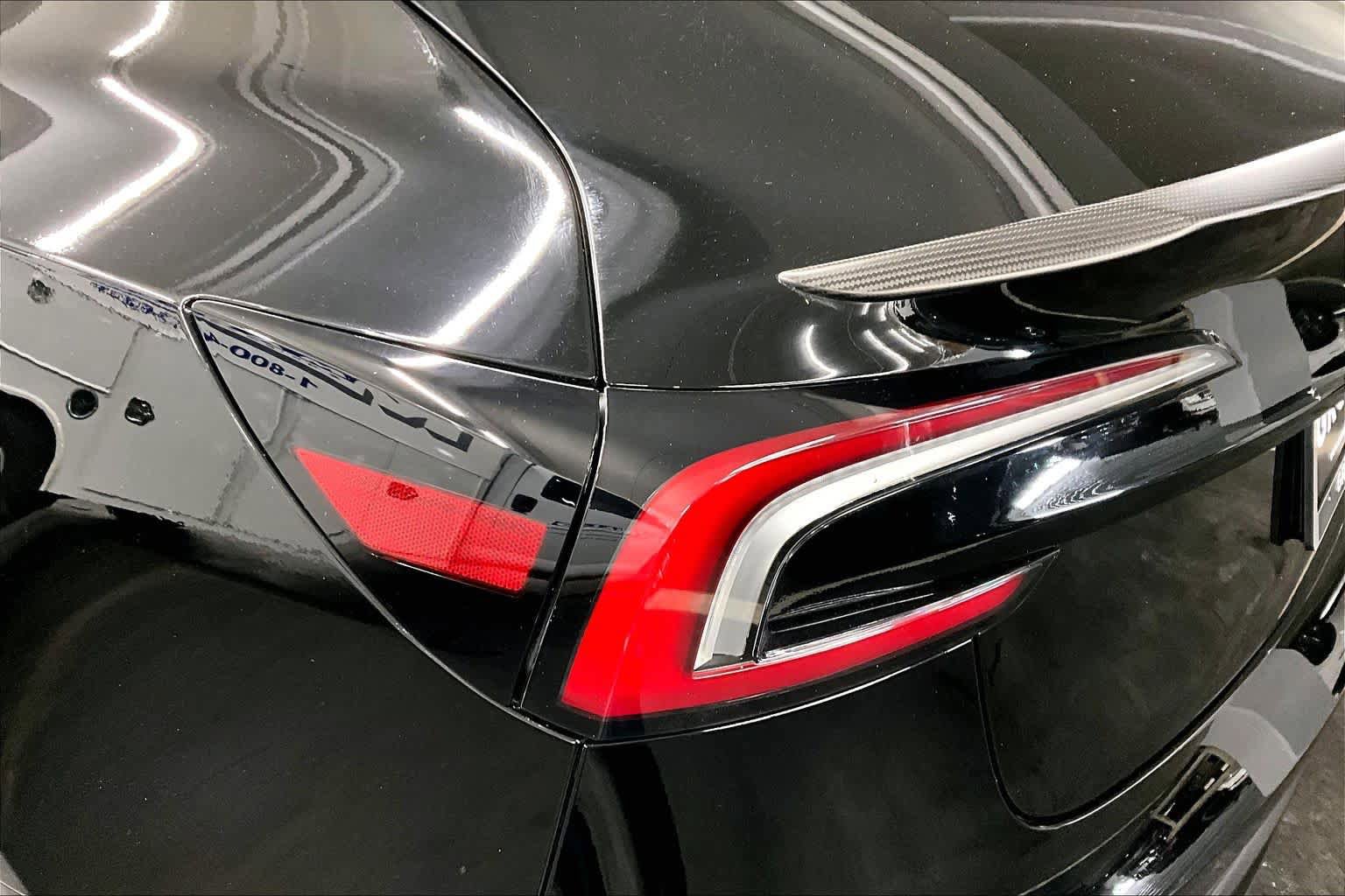 Used 2024 Tesla Model 3 Performance image 27
