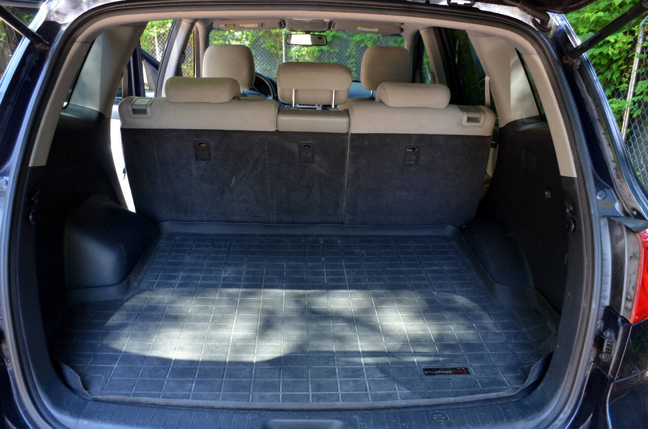 Used 2009 Hyundai Santa Fe SE AWD/4WD image 13