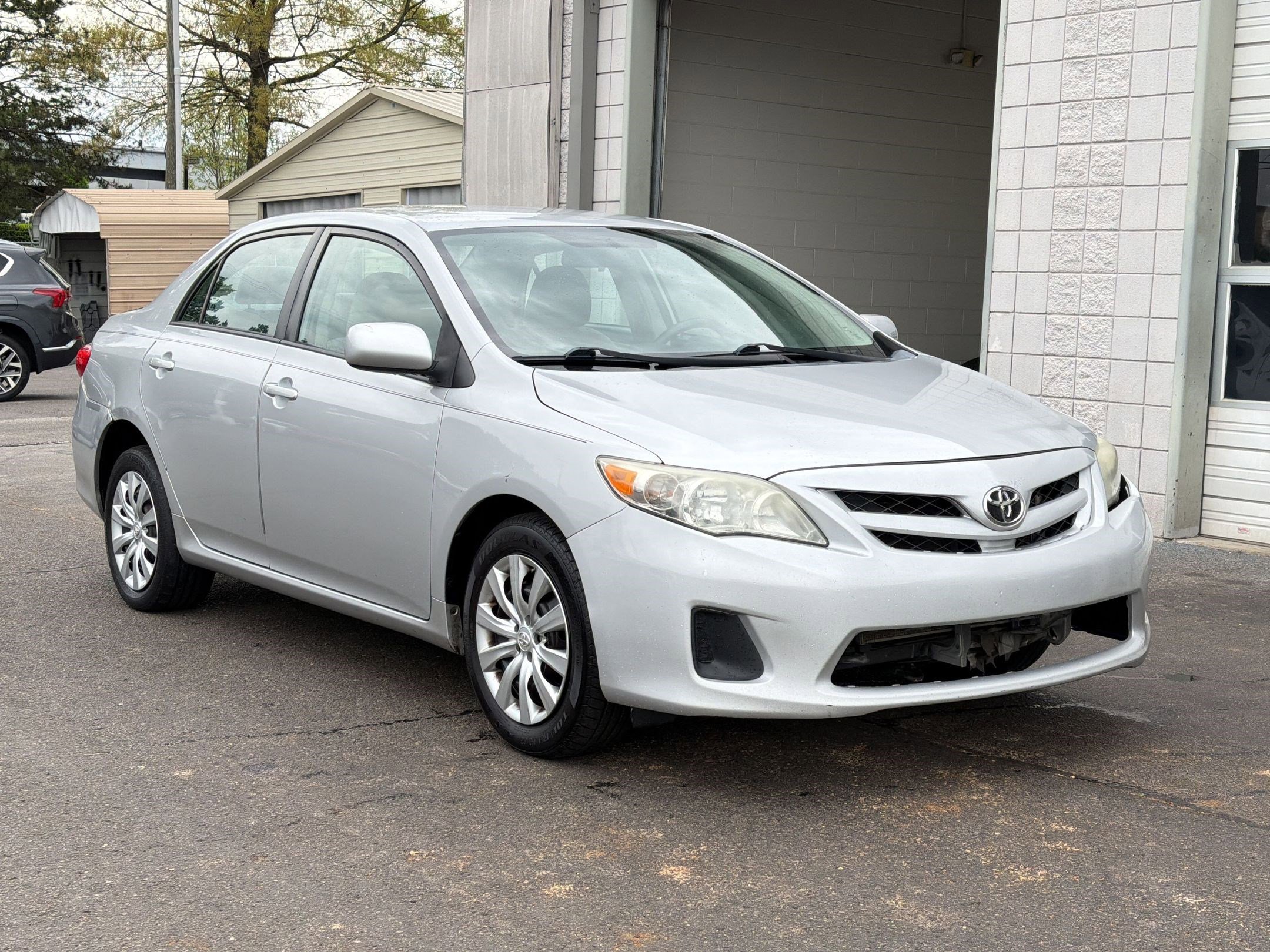 Used 2012 Toyota Corolla LE image 7