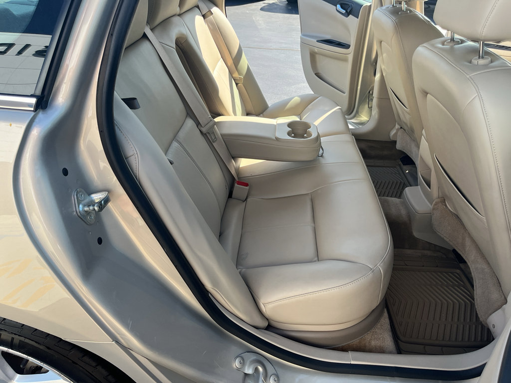 Used 2011 Chevrolet Impala LT w/ Luxury Edition Package FWD image 34