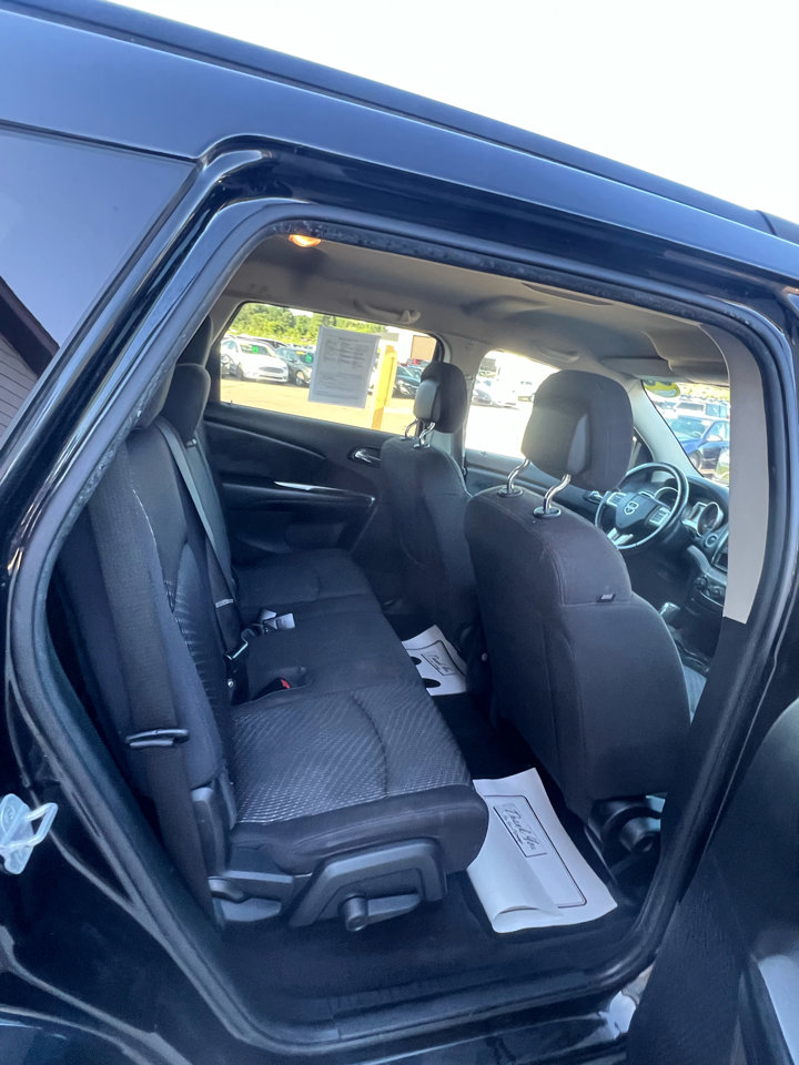 Used 2013 Dodge Journey SE image 13