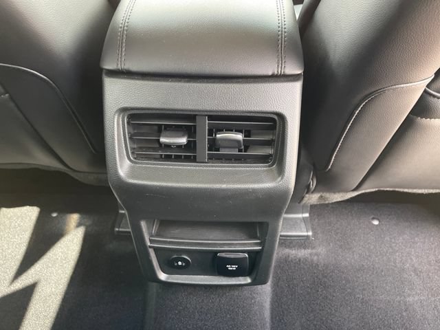 Used 2024 Ford Edge SEL w/ Convenience Package AWD/4WD image 32