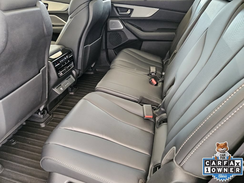 Certified 2026 Acura MDX w/ Technology Package AWD/4WD image 30