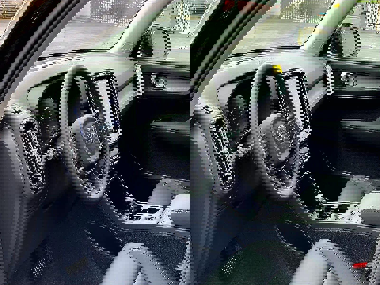 New 2026 Volvo XC40 B4 Core w/ Climate Package image 8