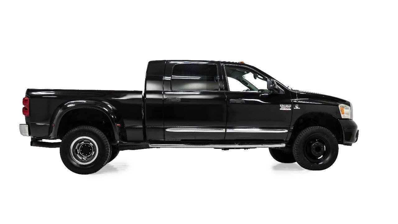 Used 2009 Dodge Ram 3500 Truck Laramie AWD/4WD image 5