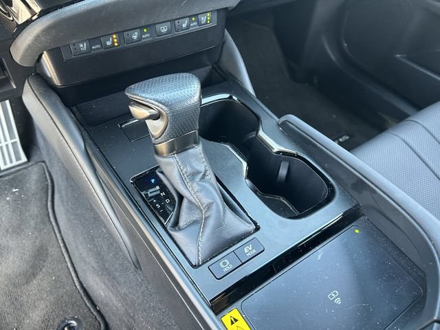 Used 2024 Lexus ES 300h F Sport w/ Accessory Package (Z1) FWD image 28