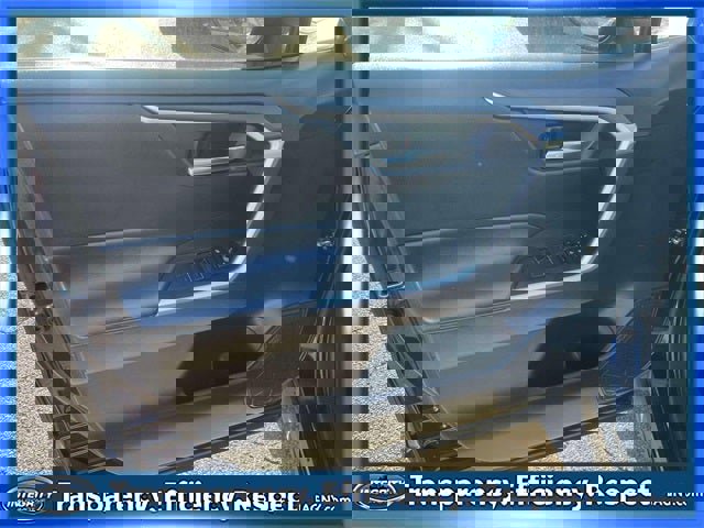 Used 2024 Toyota RAV4 XLE image 16