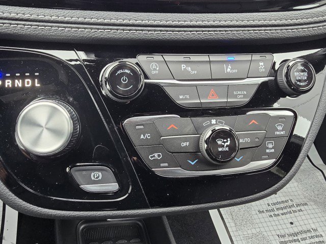 New 2026 Chrysler Pacifica Select image 22