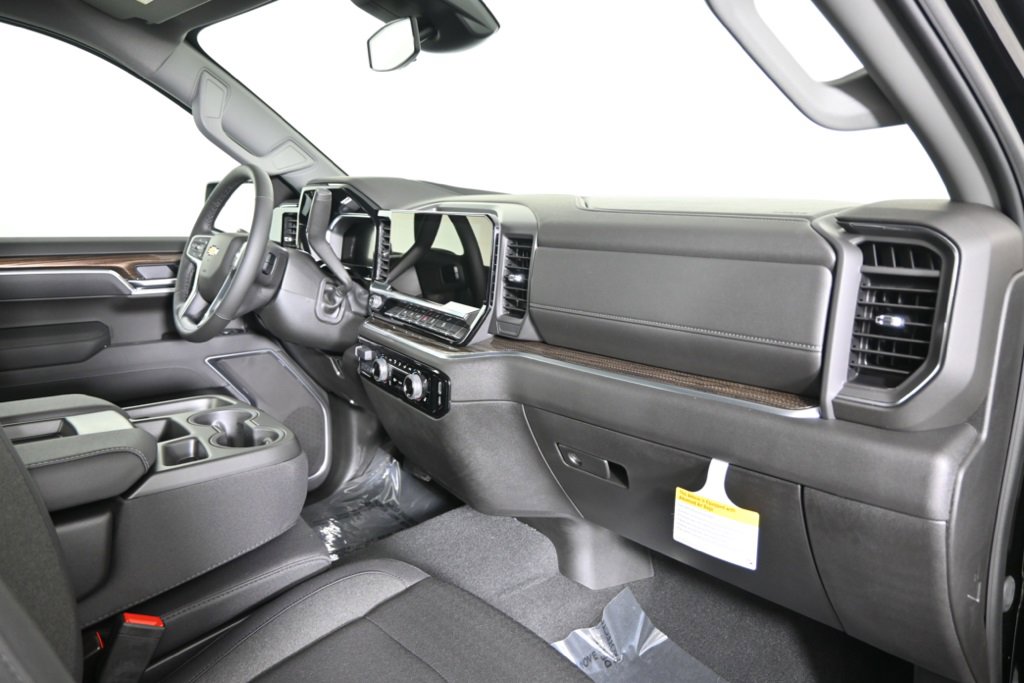 New 2026 Chevrolet Silverado 1500 LT w/ Z71 Off-Road Package image 19