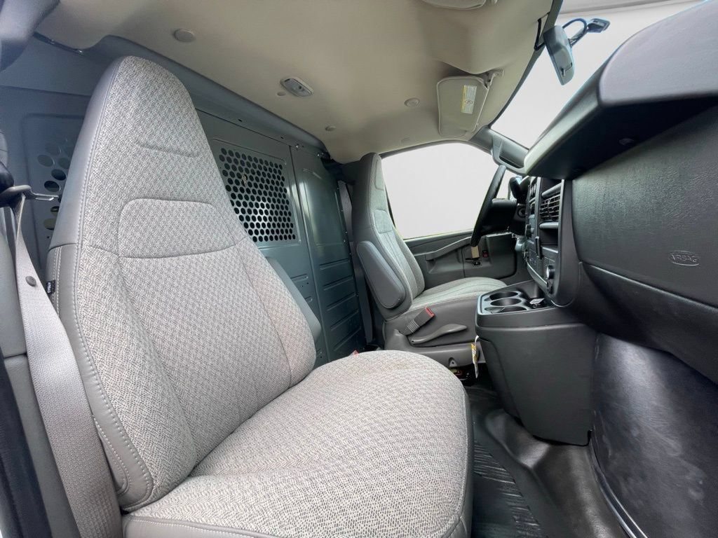 New 2025 Chevrolet Express 2500 w/ Driver Convenience Package RWD image 11