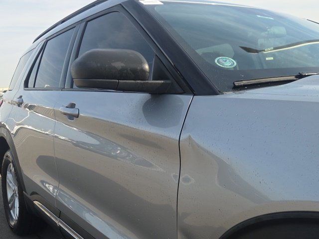 Used 2020 Ford Explorer XLT AWD/4WD image 5