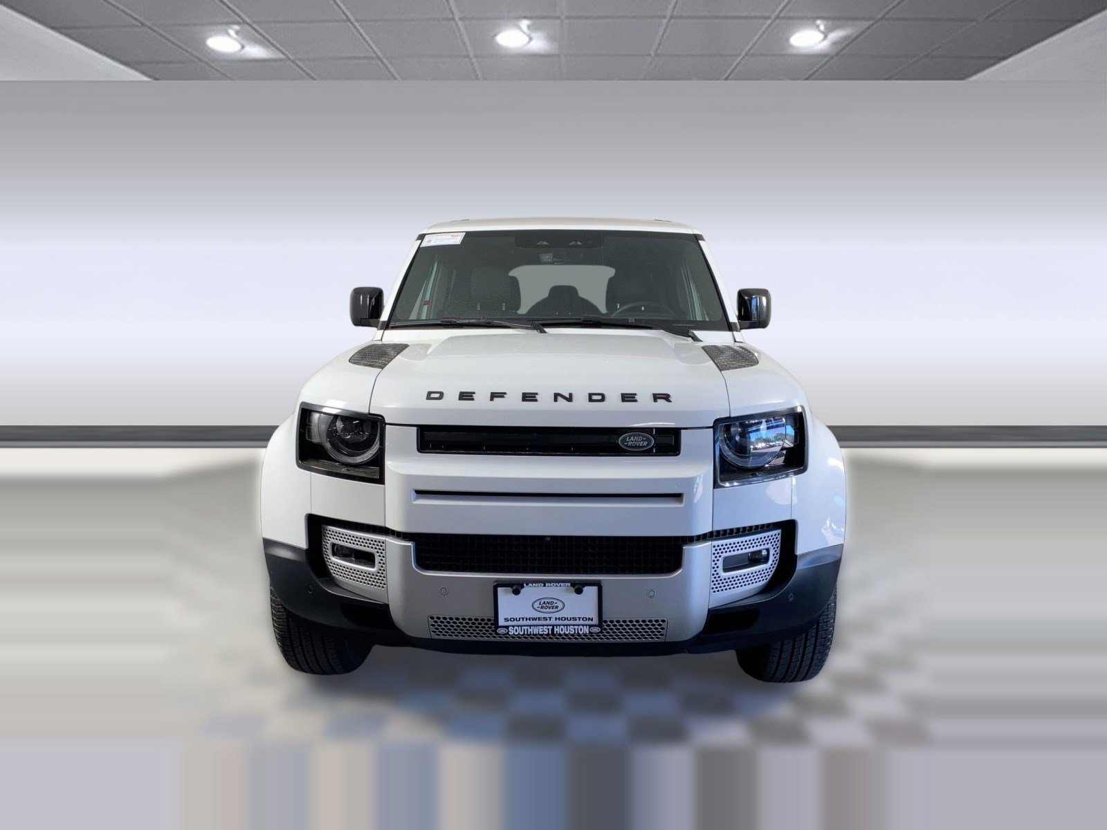 Used 2025 Land Rover Defender 110 S image 4