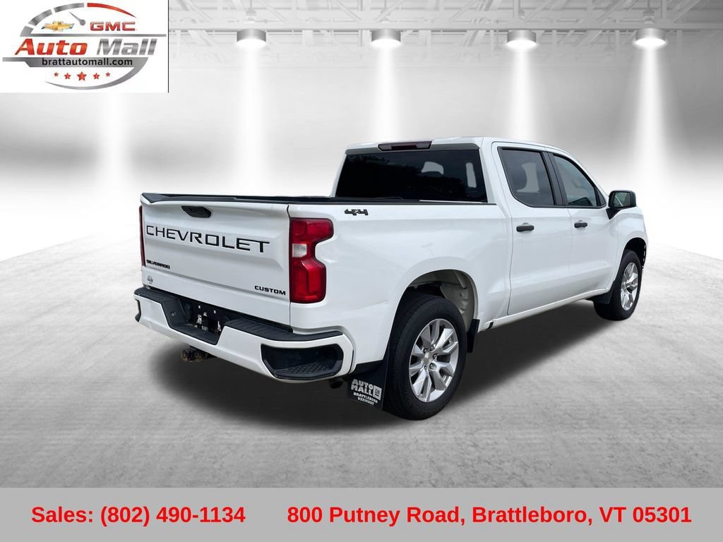 Used 2022 Chevrolet Silverado 1500 Custom w/ LPO, Dark Essentials Package AWD/4WD image 6