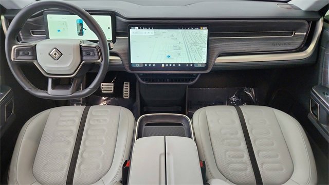Used 2024 Rivian R1S Launch Edition image 20