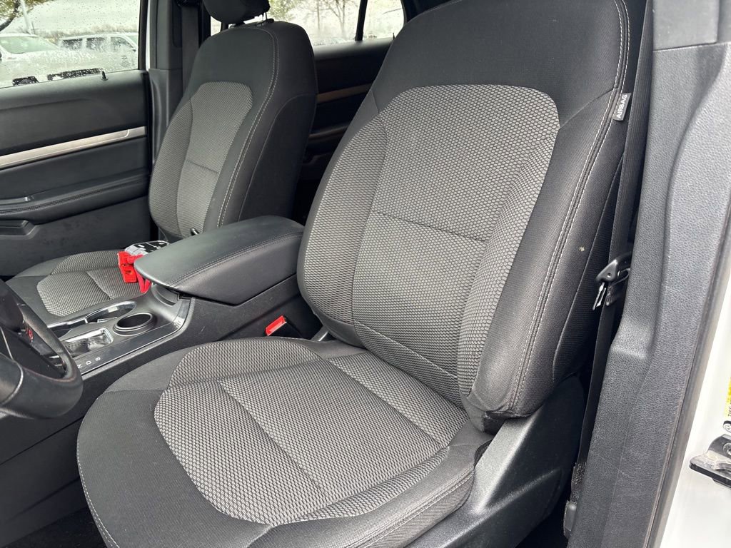Used 2019 Ford Explorer XLT w/ Equipment Group 201A image 58