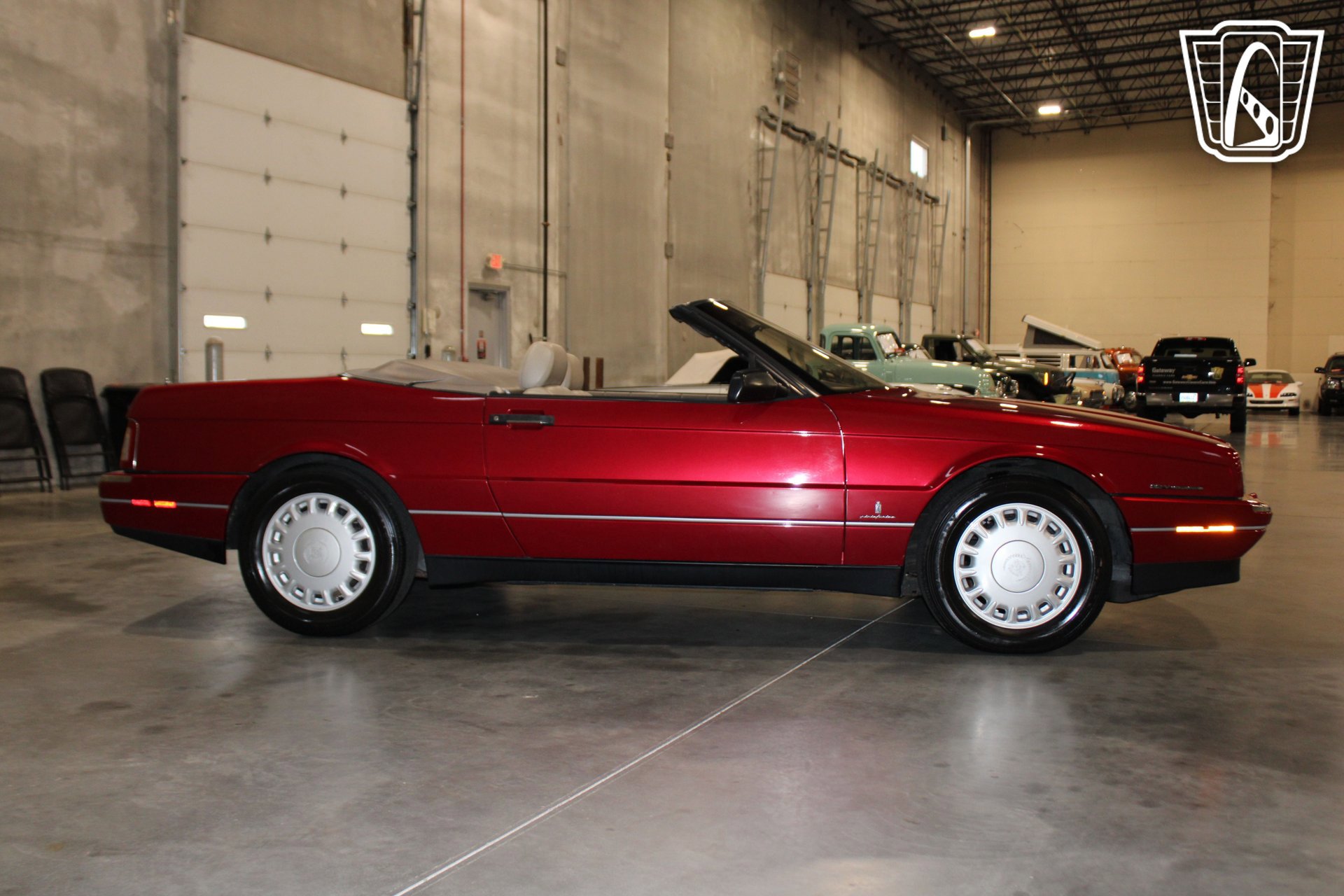 Used 1993 Cadillac Allante image 22