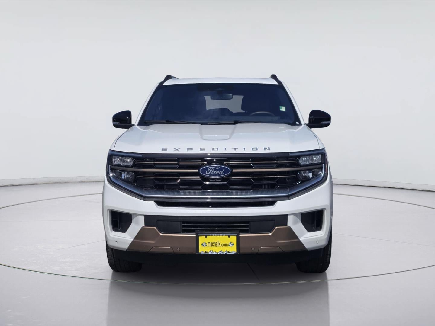 Used 2025 Ford Expedition King Ranch AWD/4WD image 2