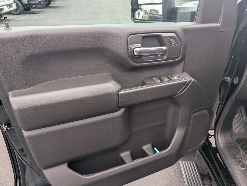 New 2026 Chevrolet Silverado 2500 Custom w/ Custom Value Package image 15