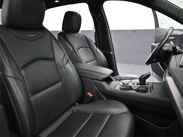 Used 2024 Cadillac XT4 Premium Luxury image 26